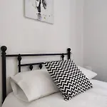 Luca Apartman